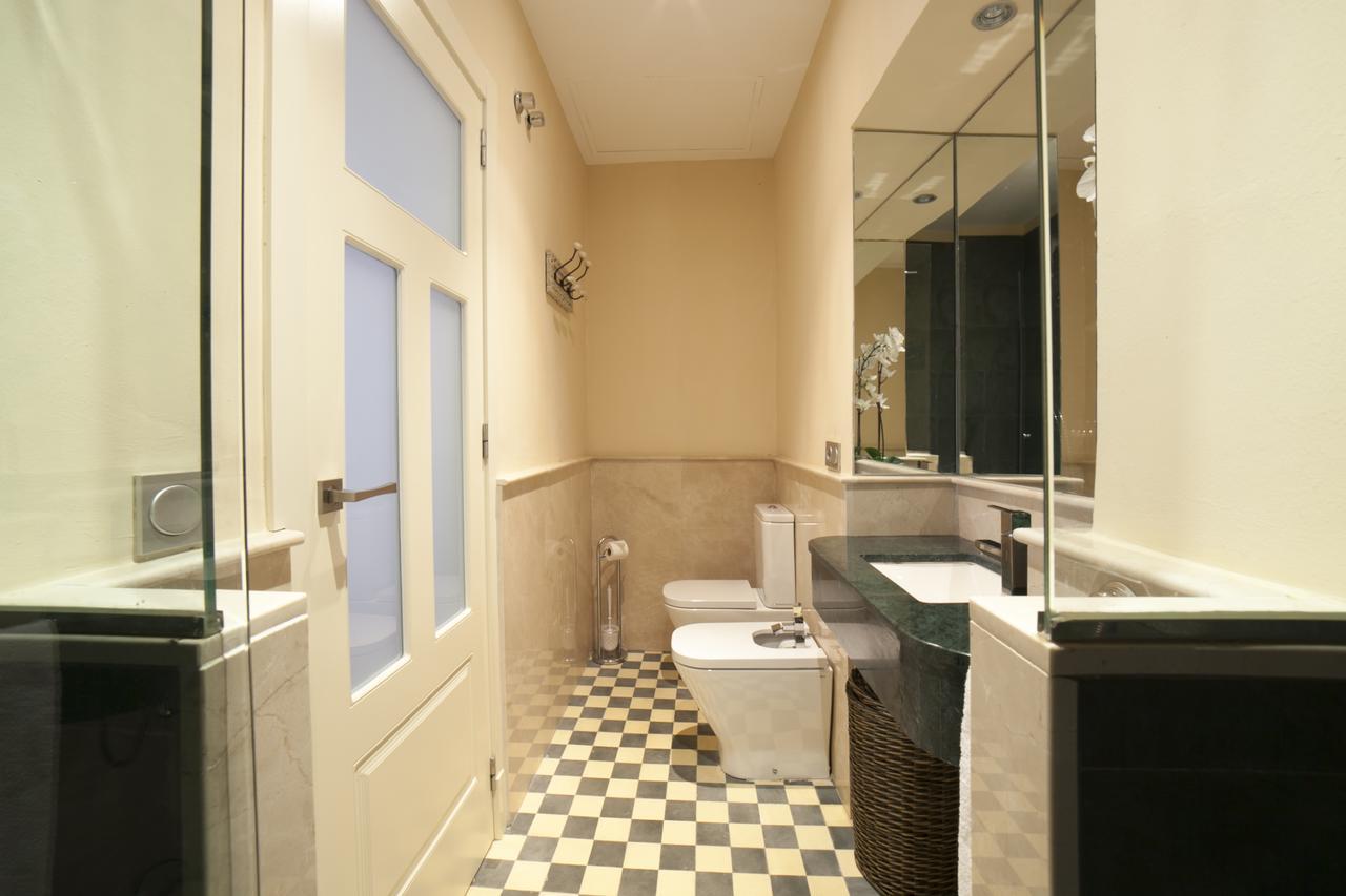 Alohamundi Quevedo Apartment Sevilla Bagian luar foto
