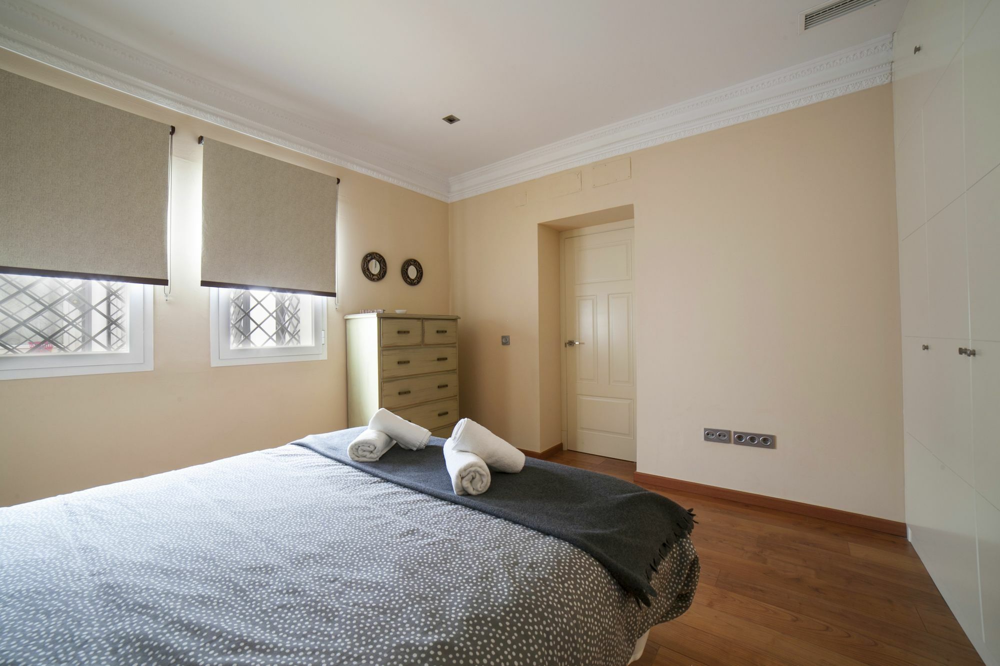 Alohamundi Quevedo Apartment Sevilla Bagian luar foto