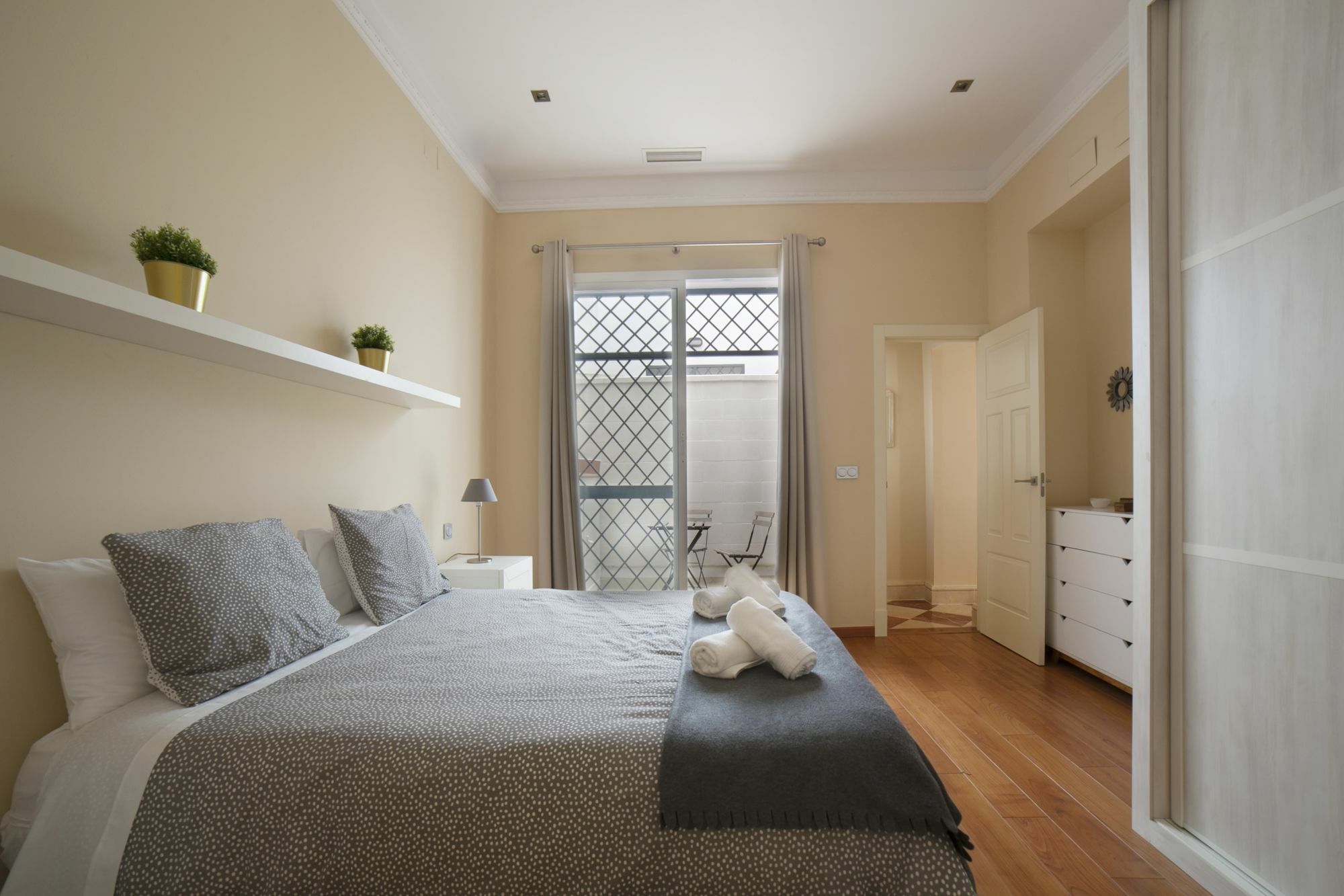 Alohamundi Quevedo Apartment Sevilla Bagian luar foto
